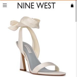 Nine West Kelsie wedding shoes satin shoes worn only for one hour for pictures